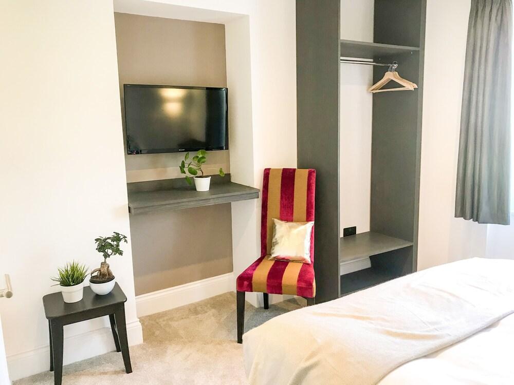 The Hurdwick Hotel London