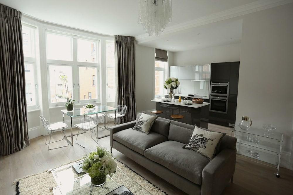 56 Welbeck Street Apartahotel