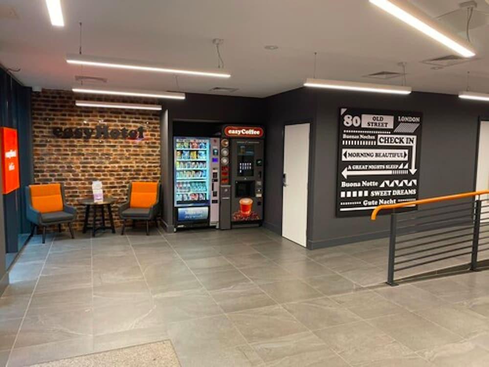 Hotell Easyhotel Shoreditch 3*