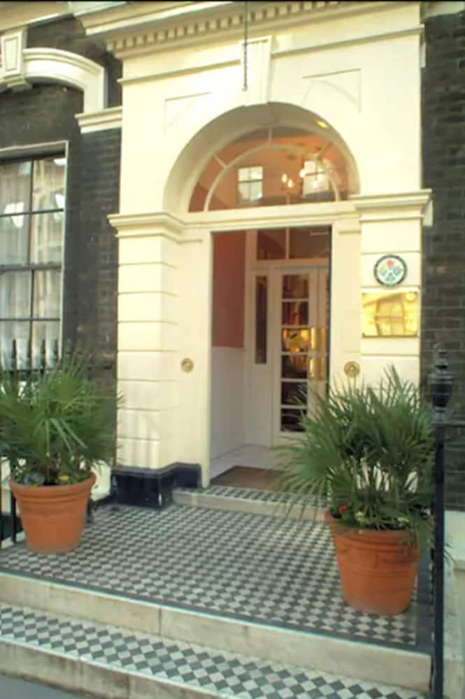 Garth 3* Londen