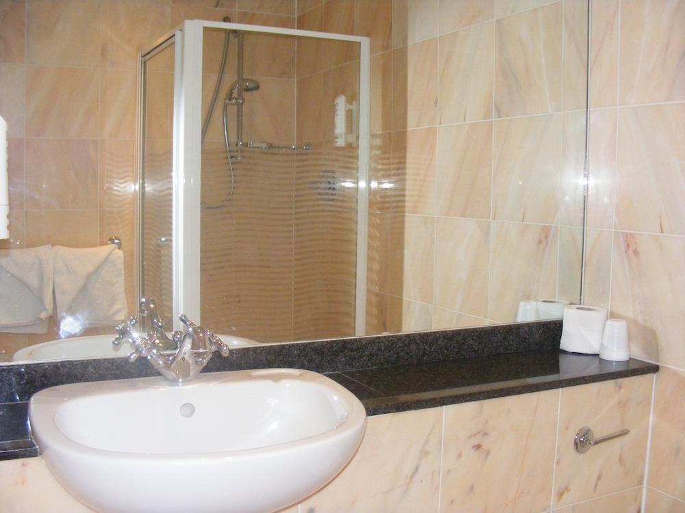 Mermaid Hotel 3*