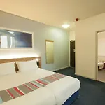 Travelodge London Covent Garden