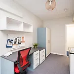 Modern Rooms&Studio, WESTMINSTER - SK