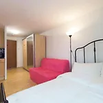 Luna 218 flat 3