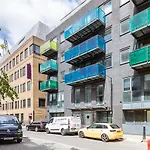 Chamber Street Apartment 12