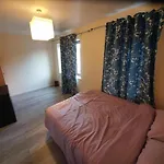 Lovely Cosy House Easy Reach To Central London