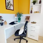 For Students Only Private Bedrooms With Shared Kitchen And Studios At Iq Haywood House In London