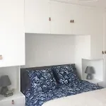Cosy Studio Flat, Great Location!