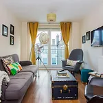 Modern And Cosy 2 Bedroom Apartment In Old Street