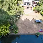 Safestay London Kensington Holland Park (Adults Only)