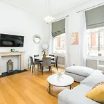 Spacious 2 Bedroom / Gloucester Road / Kensington