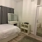 Spacious And Homely One Bedroom