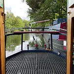 Cosy Canal Boat In Little Venice For Family & Friends