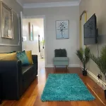 Jan\'S Haven , Lovely One Bed Flat With 2Beds And Free Parking