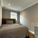 Elegant & Beautifully Presented 1Bd Flat- Chelsea!