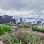 Elegant & Serene 2Bd Flat Wroof Terrace Hoxton!