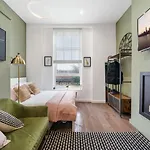 Stunning Studio Flats In Penge