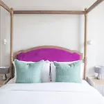 Spectacular Flat Located In Prime Notting Hill