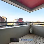 Two Bedroom Flat By Zen Abodes Short Lets & Serviced Accommodation With Free Wifi & Tv Close To Old St
