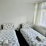 London City Apartment