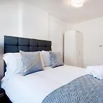 London Paddington Station Apartments