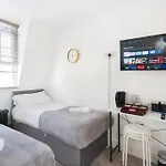 Camden House - Next To Camden Market And Station - City Center