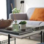 Contemporary Central Flat In Clerkenwell Green