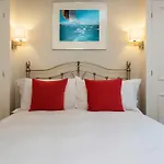 Veeve - Comfort In Kensington