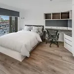 Modern en-suite studios in White City