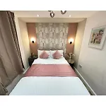 F3- Gorgeous 1 Bed Flat Near Edgware Road Station