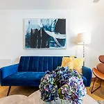 Elegant And Cosy Family Apartment In Marylebone