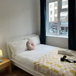Lovely Rooms In Camden Town-Central London