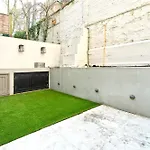 Long Stay Discounts - 3 Bed Kensington Garden Flat