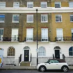 Camden\'S Luxurious Urban Escape