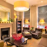 The Sumner Hotel