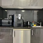 Modern Comfort One Bed Flat In Golders Green