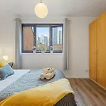 Short Stays At Claire Place