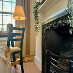 Roomy Apartment In King\'S Cross
