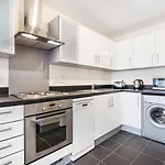 Heart Of Chelsea 1 Bed Flat Close Harrods