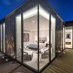 Lovely 3 Bedroom Westminster