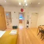 Stunning 1-Bed Apartment In London
