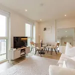 Niru Experience Skyview Penthouse
