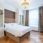 Stylish 3 Bedroom Home Mc14