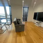Luxury Top Floor Penthouse Apartment Near Heathrow