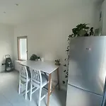 Lovely Spacious 2 Bed Apartment