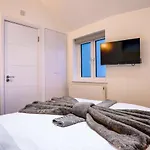 Hyde Park & Oxford Street Elegant House 2Br 2Ba