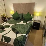 Amazing Flat Near Stratford Station