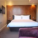 Radisson Blu Hotel, London Tottenham Court Road