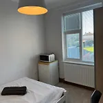 Comfortable And Tidy Double Room 10 Min From Town