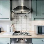 Chic Central London Apart In Soho Mayfair